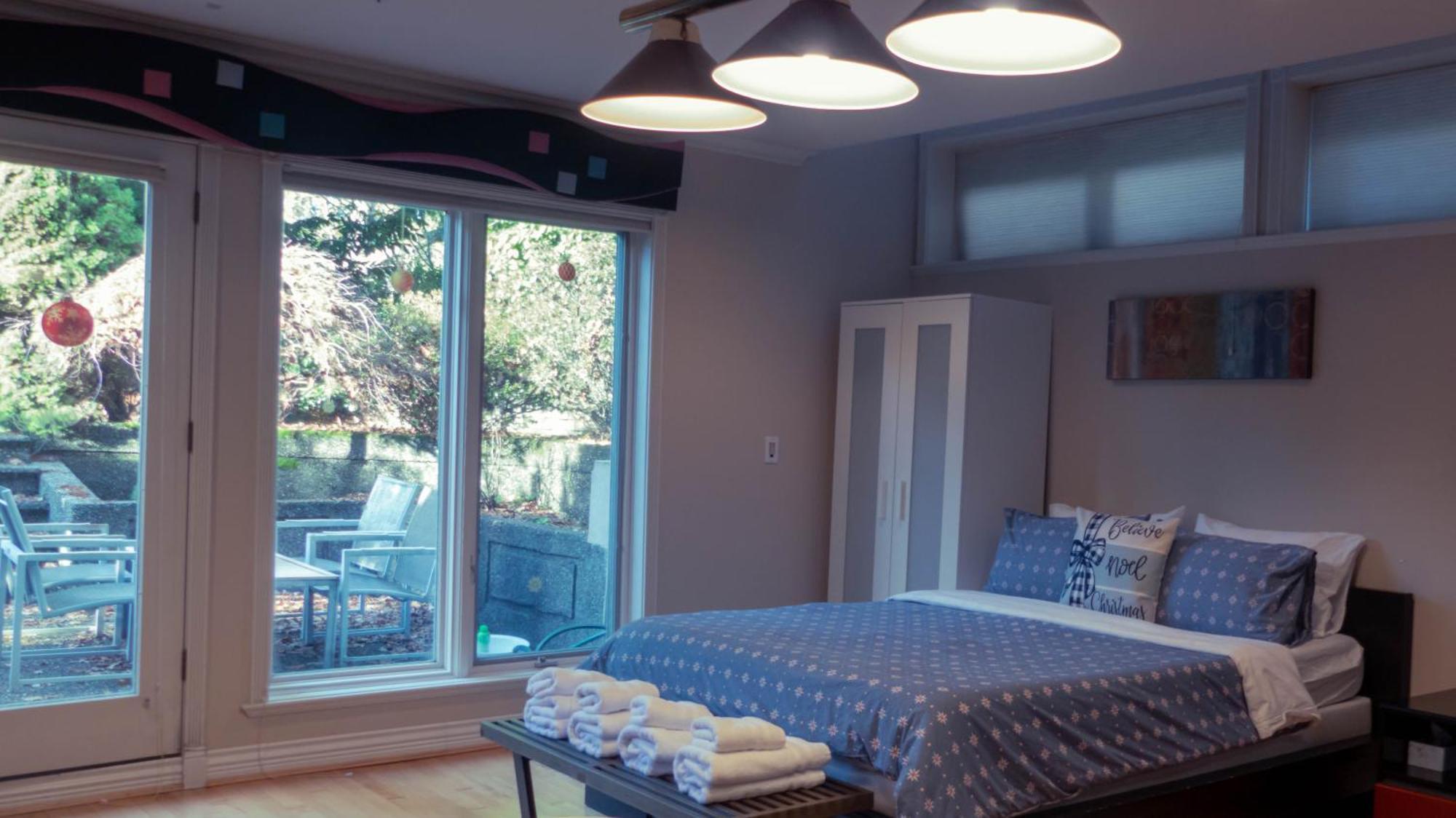 Hospedagem domiciliar Nest Near Yvr Ubc Downtown *